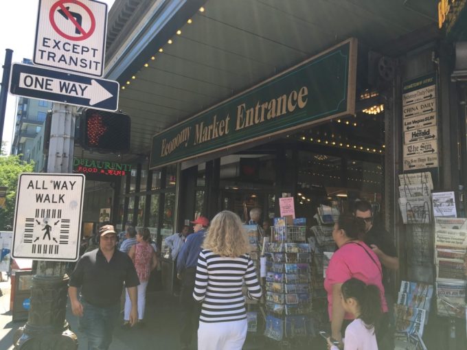 Pike place Market パイクプレイスマーケット