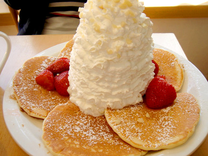 東京 絶品パンケーキ Eggs ‘n Things(エッグスンシングス)