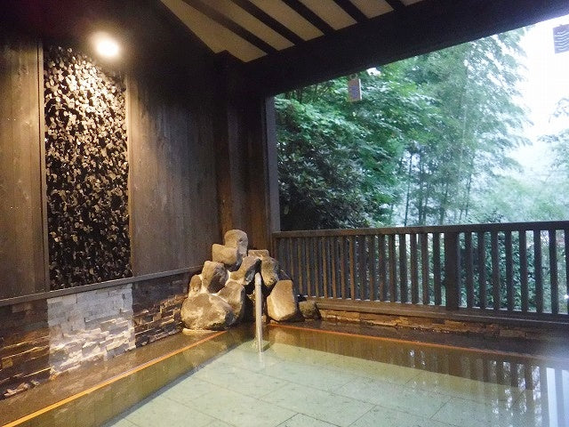 満山荘